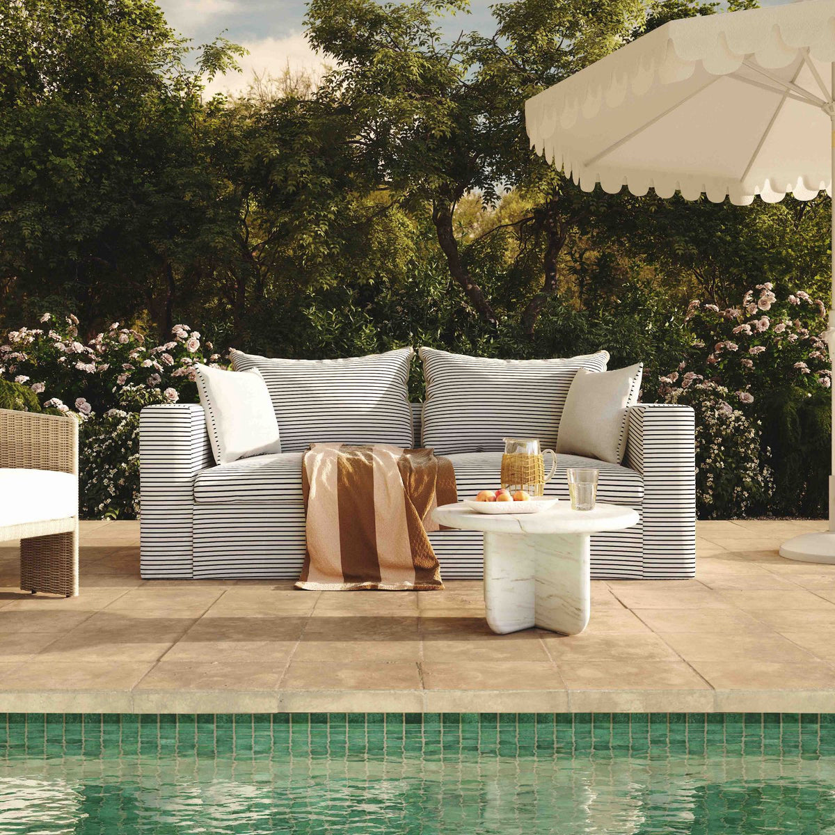 Salty 84.5" Striped Indoor/Outdoor Sofa (+2 Color Options)