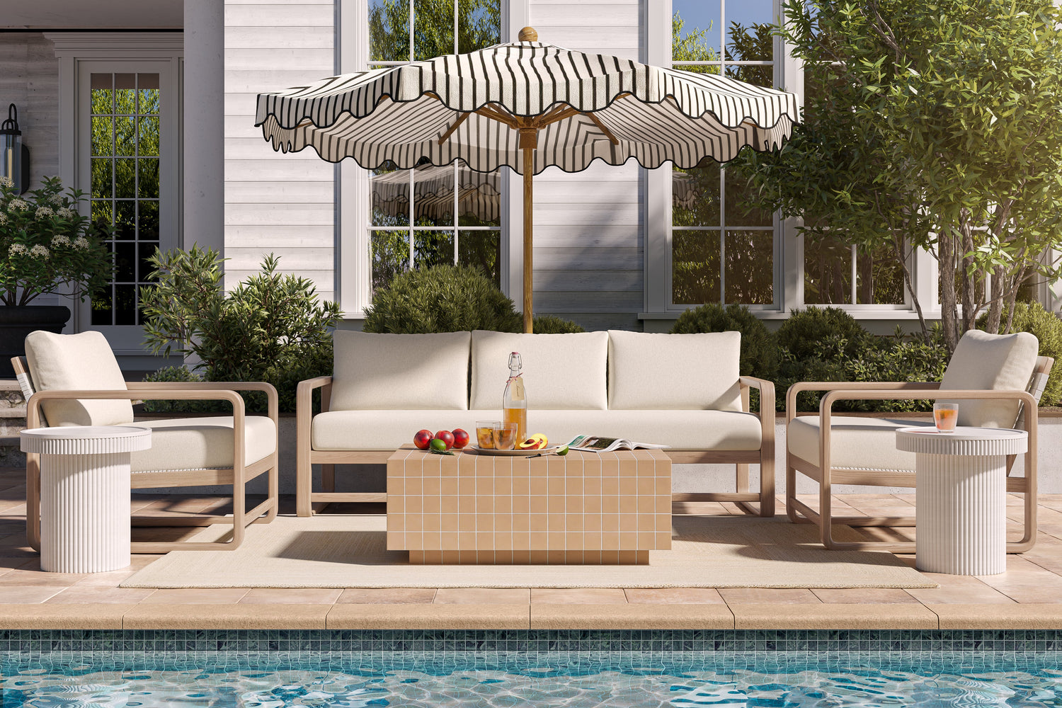 Outdoor Lounge Seating