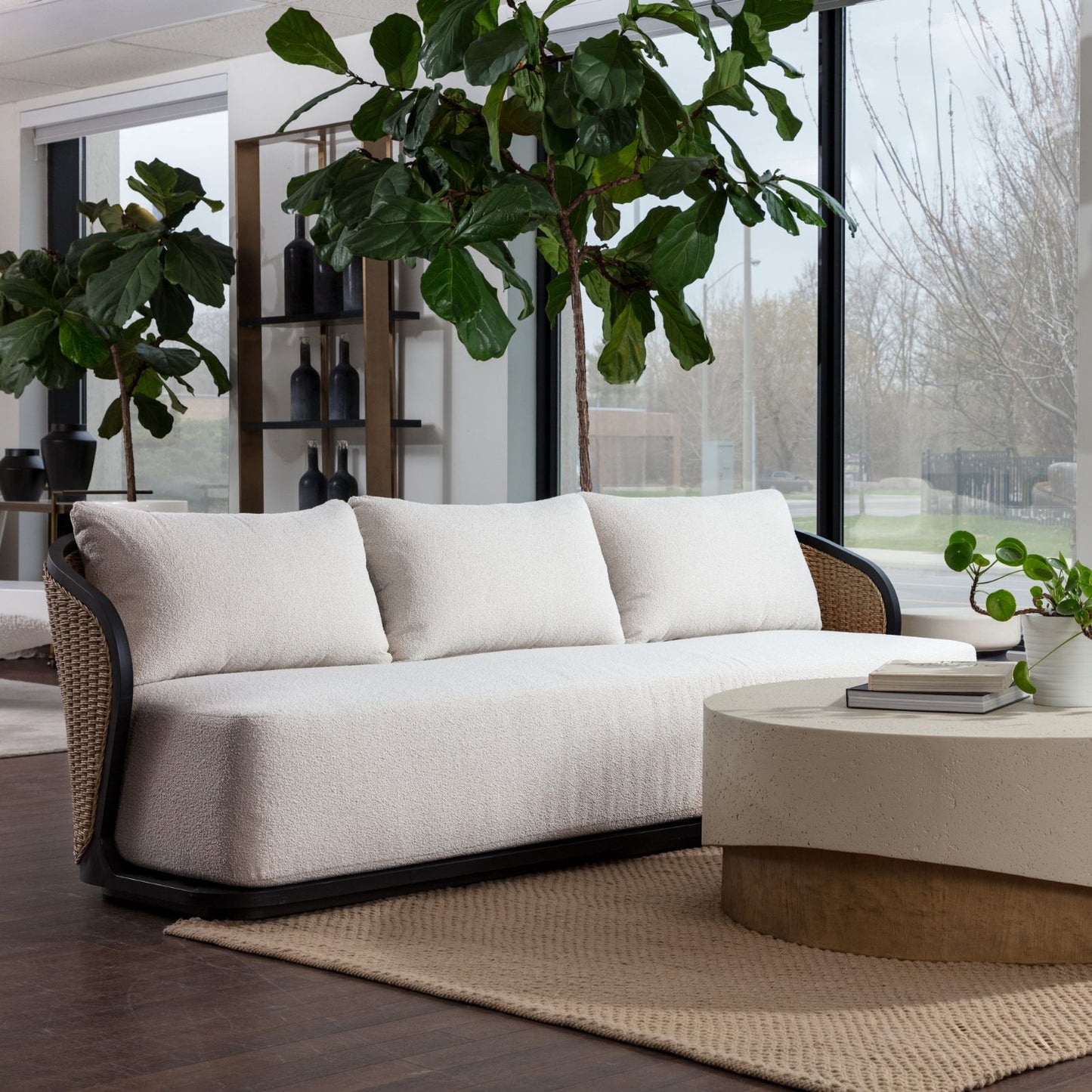Bora Sofa - Louis Cream