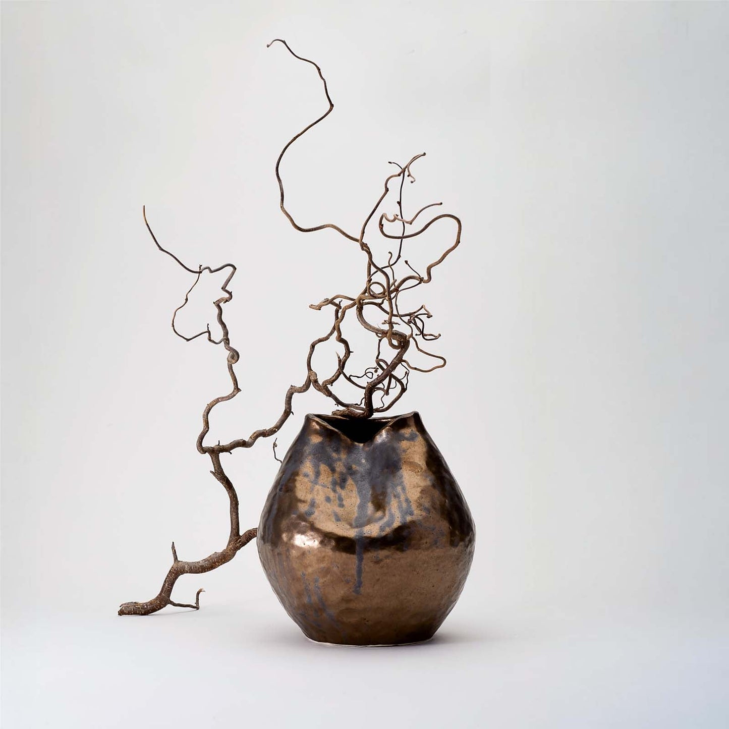 Claudette Vase Bronze