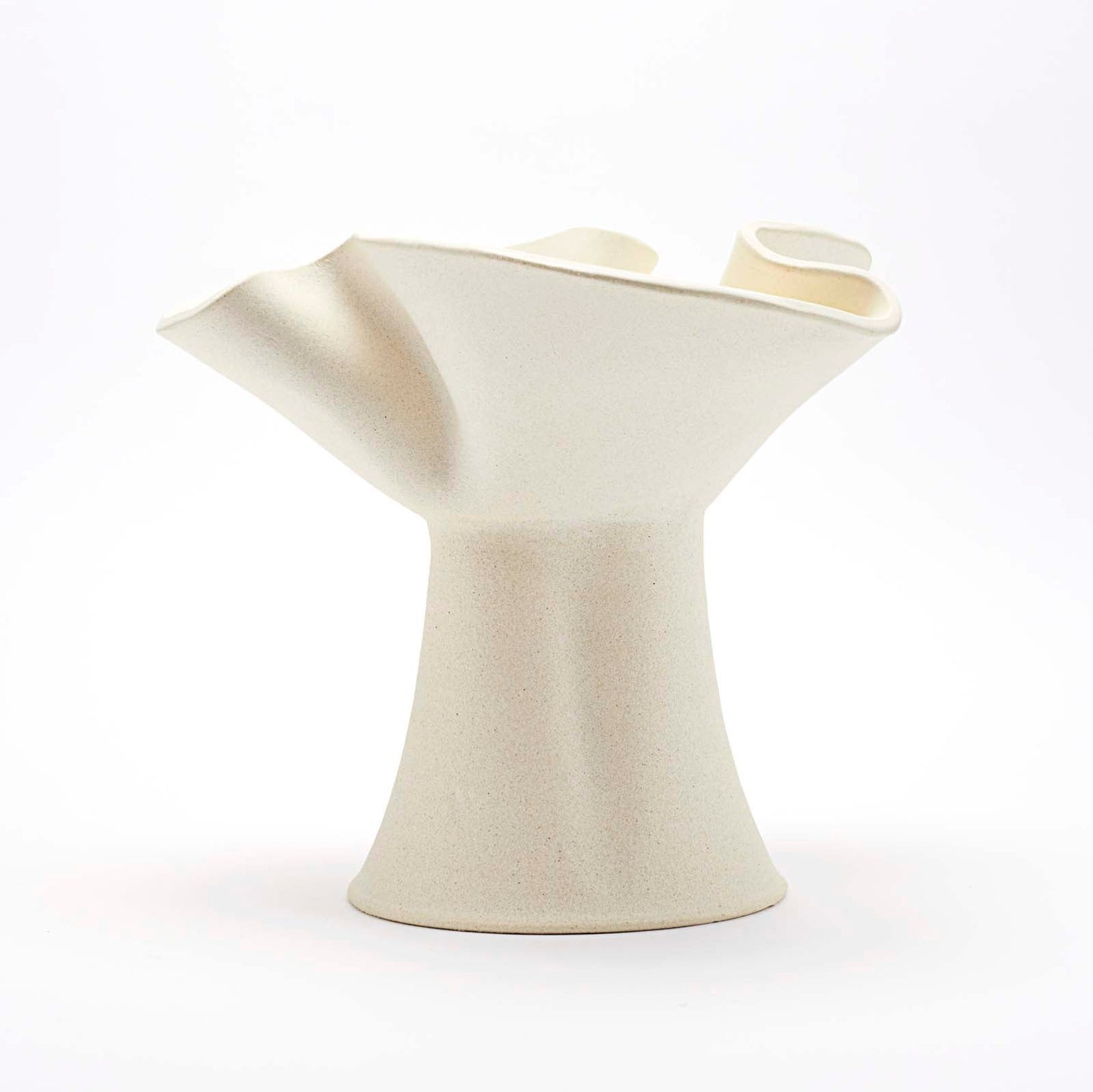 Eloise Vessel Blanc